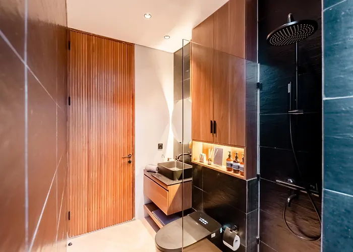 The Heights Melasti Luxury 2 Bedroom With Pool ヴィラ