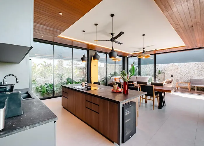 ヴィラ The Heights Melasti Luxury 2 Bedroom With Pool ウンガサン